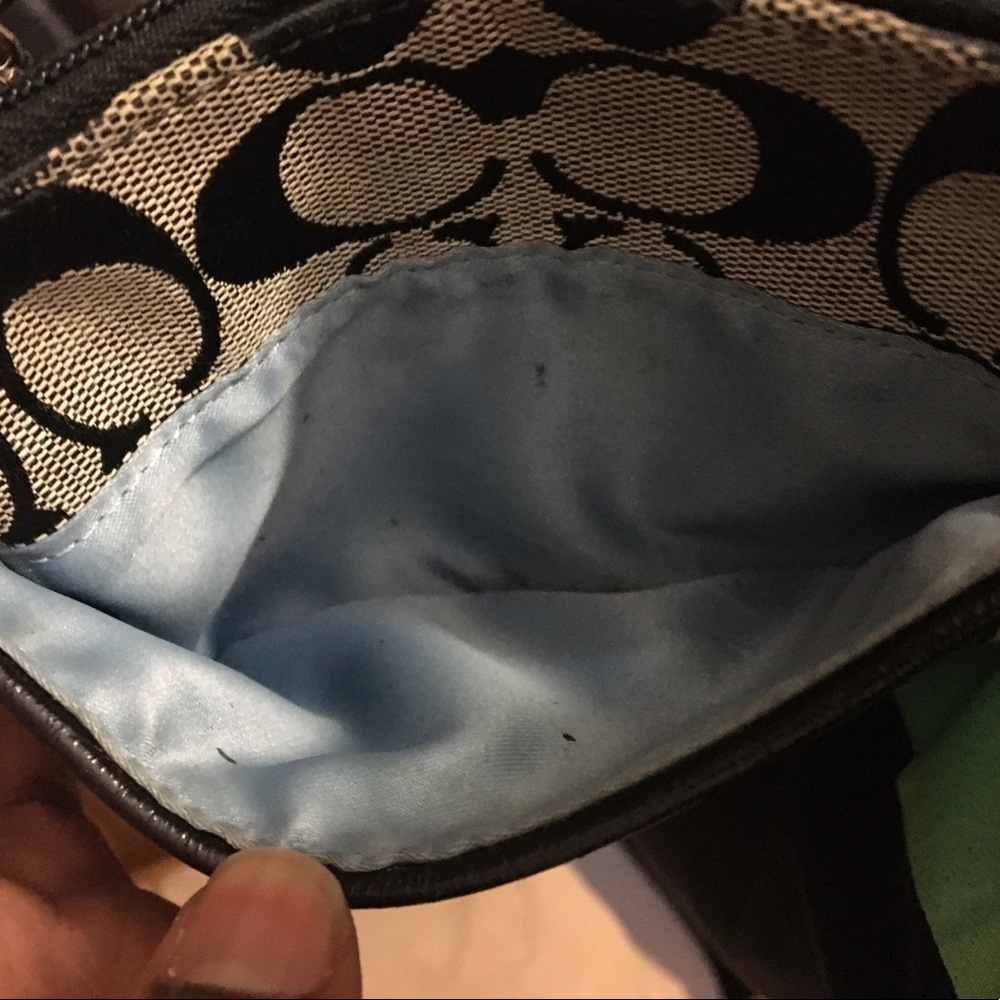 Coach Wristlet - Picture 6 of 6